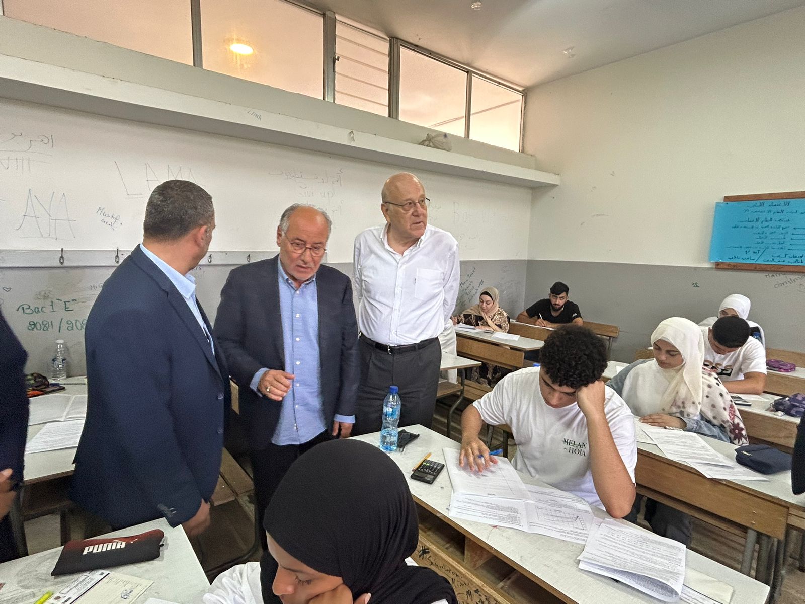 الجنوب اللبناني... بين الخطة ج في غزة و أرغيلة الإمتحانات